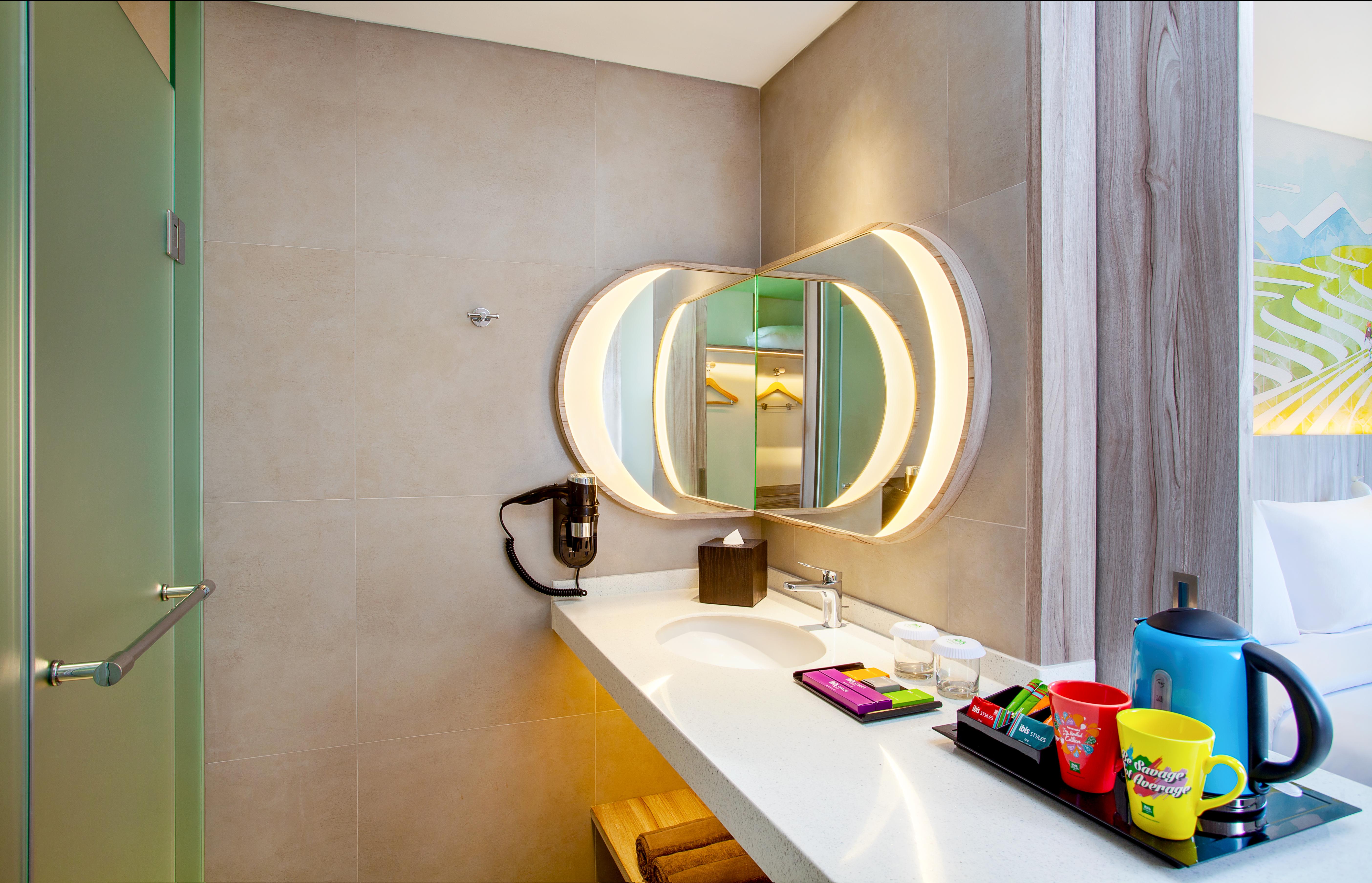 Ibis Styles Bandung Grand Central Hotel Eksteriør billede